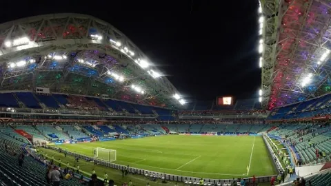 “法国新星高尔夫赛场逆袭，创纪录夺亚巡菲律宾公开赛冠军 肖博文位列第八”