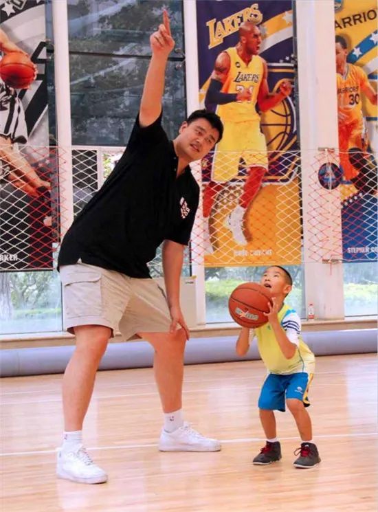 值得称赞 值得称赞